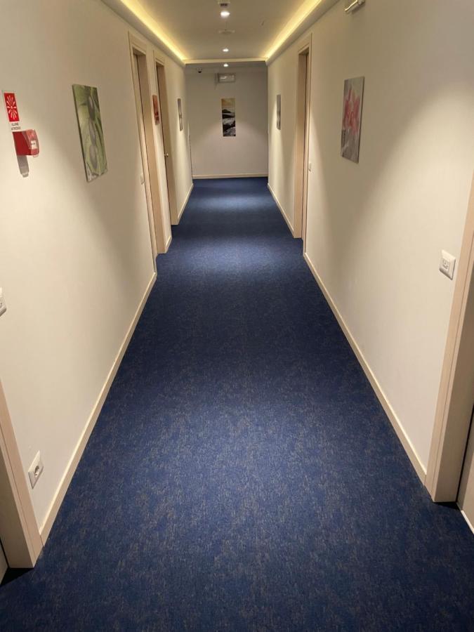Hotelluxuryprato Exteriör bild